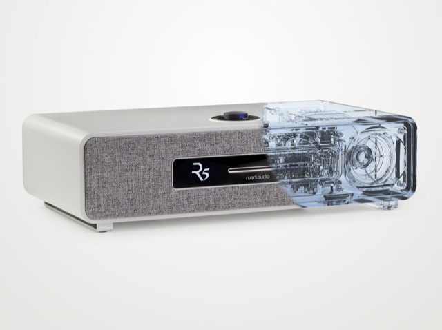 Ruark Audio R5 - krásný uvnitř